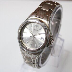 Lorus Quartz Unisex Watch Stainless Steel Silver Dial Date 100 Feet Water Resist